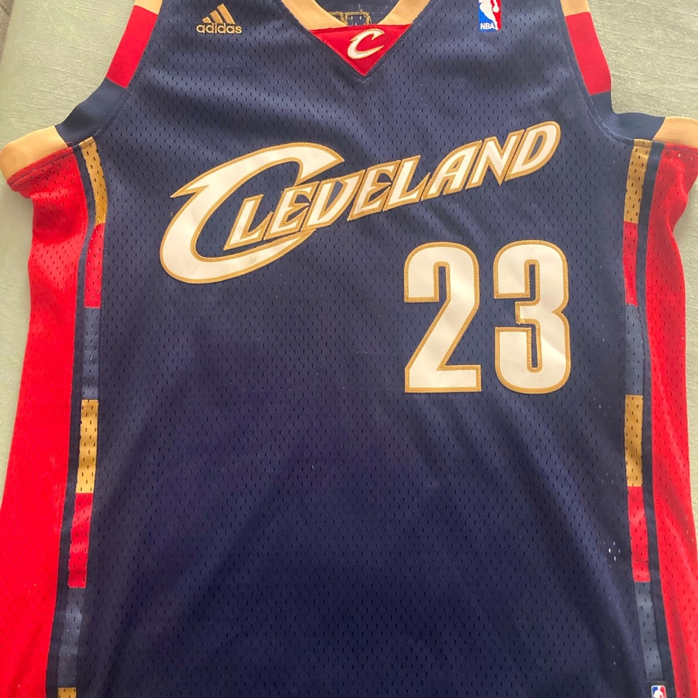 Lebron James Cavs Jersey